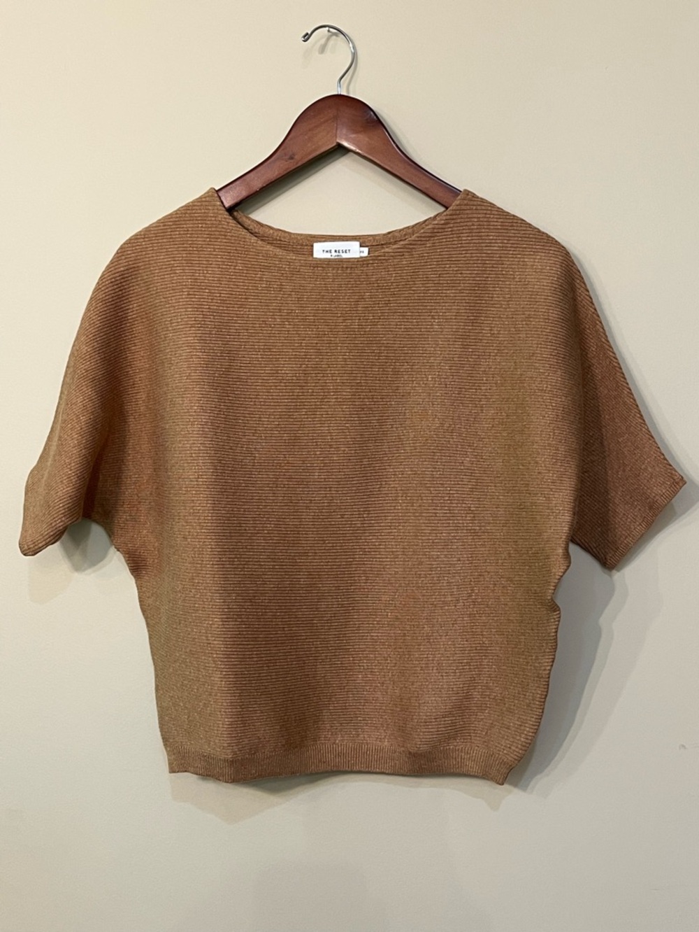 The Reset camel brown ribbed short sleeve cotton sweater round neck XS